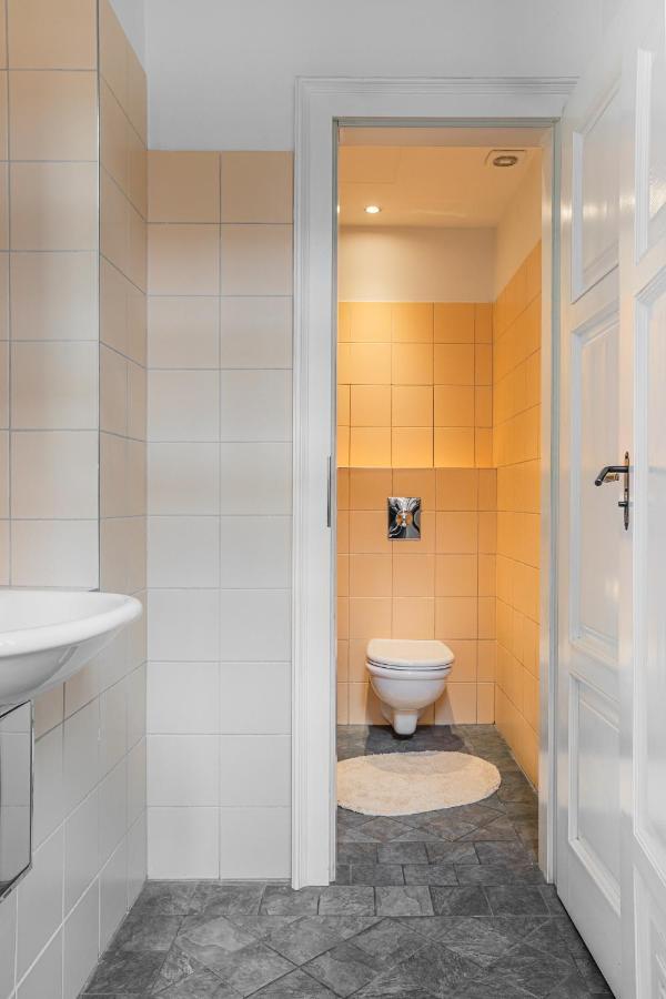 New Stylish 3 Suites Bedrooms Apt In Mala Strana - N2Nd Praha Bagian luar foto